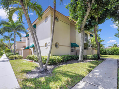 6585 Via Regina, Boca Raton, FL 33433