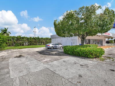 4561 W Atlantic Avenue, Delray Beach, FL 33445