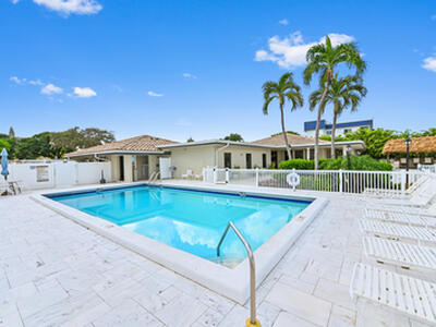 270 Captains Walk, Delray Beach, FL 33483