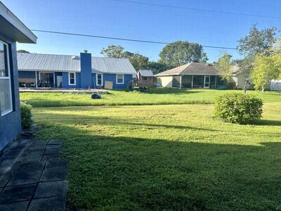 842 SE Carnival Avenue, Port Saint Lucie, FL 34983