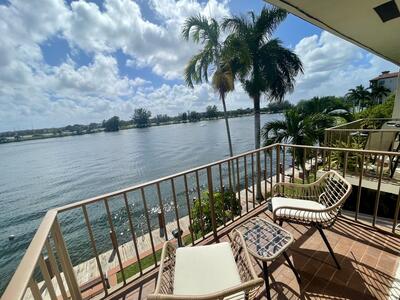 1100 Crystal Lake Drive, Deerfield Beach, FL 33064