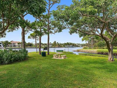 1001 Seafarer Circle, Jupiter, FL 33477