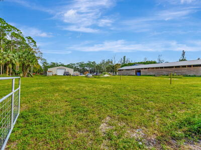 18301 Murray Lane, Loxahatchee, FL 33470