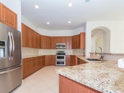 2065 Albany Terrace SW, Vero Beach, FL 32968