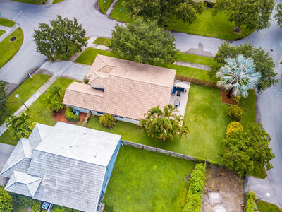 4132 Sabal Lakes Road, Delray Beach, FL 33445