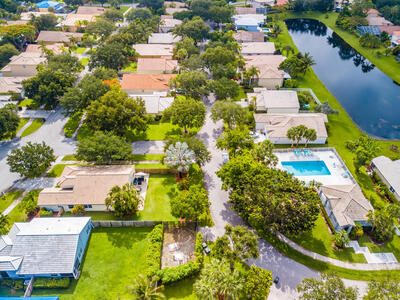 4132 Sabal Lakes Road, Delray Beach, FL 33445