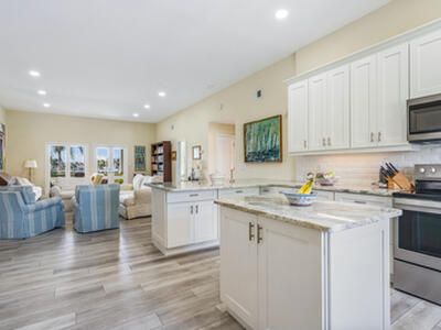 5035 Harmony Circle, Vero Beach, FL 32967