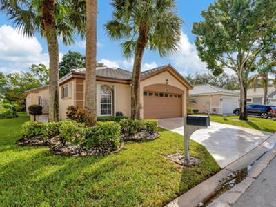 129 Harbor Lake Circle, Greenacres, FL 33413