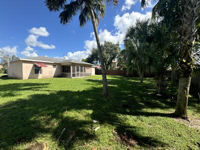 1574 SW Underwood Avenue, Port Saint Lucie, FL 34953