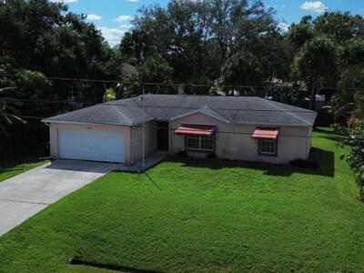 1574 SW Underwood Avenue, Port Saint Lucie, FL 34953