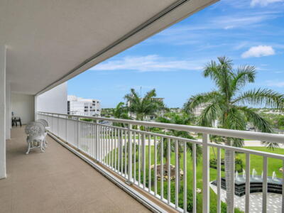 3546 S Ocean Boulevard, South Palm Beach, FL 33480