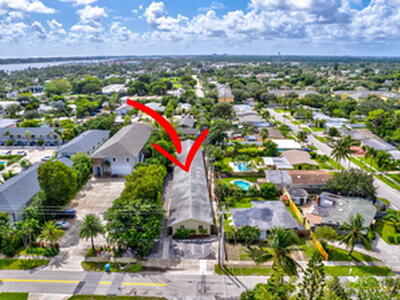 352 W Pine Street, Lantana, FL 33462