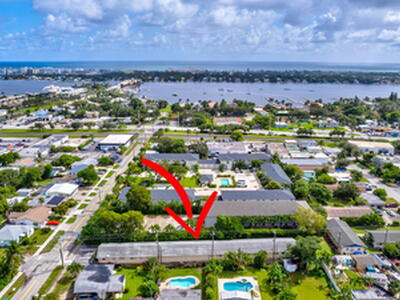 352 W Pine Street, Lantana, FL 33462