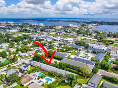 352 W Pine Street, Lantana, FL 33462