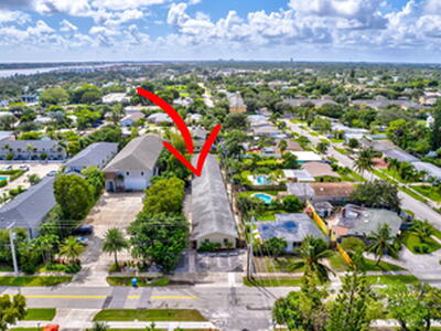 352 W Pine Street, Lantana, FL 33462