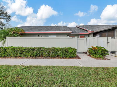 4104 NW Cinnamon Tree Circle, Jensen Beach, FL 34957