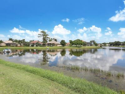 780 SW Marsh Harbor Bay, Port Saint Lucie, FL 34986