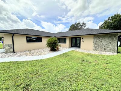 425 Lake August Drive, Lake Placid, FL 33852