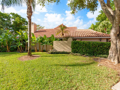 22545 Meridiana Drive, Boca Raton, FL 33433