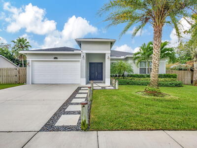 13458 Brixham Street, Wellington, FL 33414