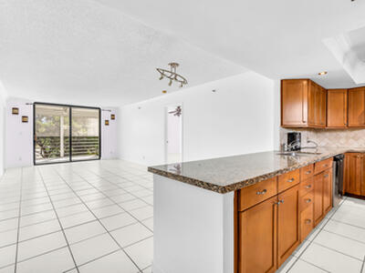 5340 NW 2nd Avenue, Boca Raton, FL 33487