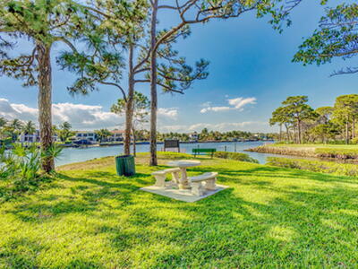 2301 Marina Isle Way, Jupiter, FL 33477