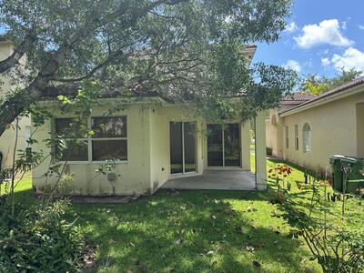 942 NE 37th Avenue, Homestead, FL 33033