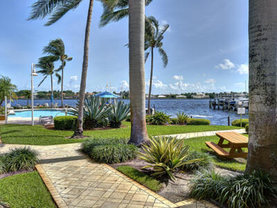 103 Yacht Club 106 Way, Hypoluxo, FL 33462