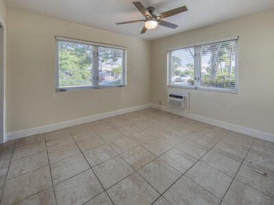 101 S Palmway, Lake Worth Beach, FL 33460