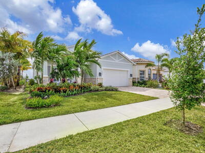 10394 Northbrook Circle, Palm Beach Gardens, FL 33412