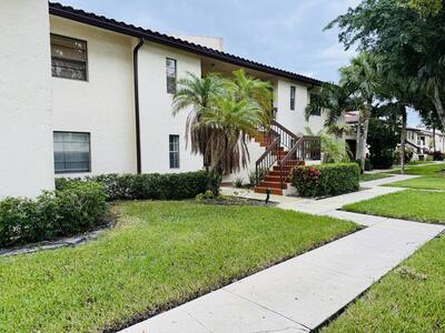 21852 Arriba Real, Boca Raton, FL 33433