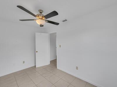 1712 Avenue L, Fort Pierce, FL 34950