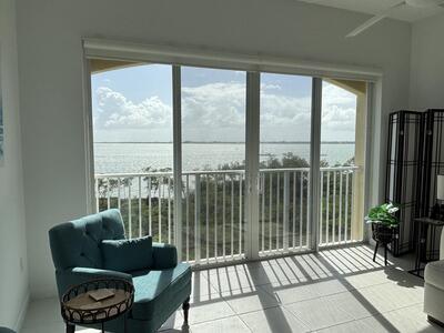 24 Harbour Isle Drive W, Fort Pierce, FL 34949