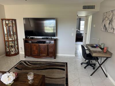 669 Burgundy N, Delray Beach, FL 33446