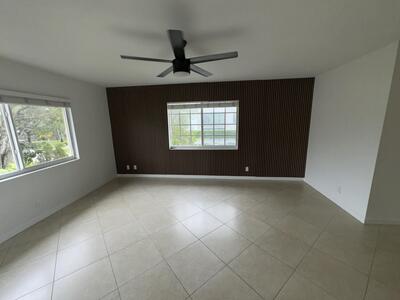 1014 NE 9th Avenue, Delray Beach, FL 33483