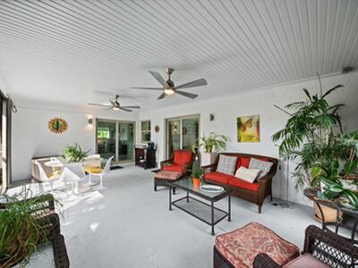 6372 Sleepy Willow Way, Delray Beach, FL 33484