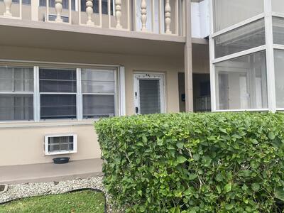 26 Kingswood B, West Palm Beach, FL 33417