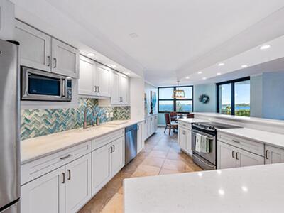 5420 N Ocean Drive, Singer Island, FL 33404