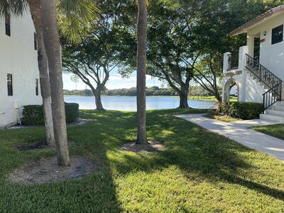 330 Olivewood Place, Boca Raton, FL 33431