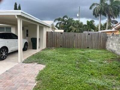 430 NE 37th Street, Boca Raton, FL 33431