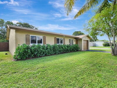 628 SW 3rd Avenue, Boynton Beach, FL 33426