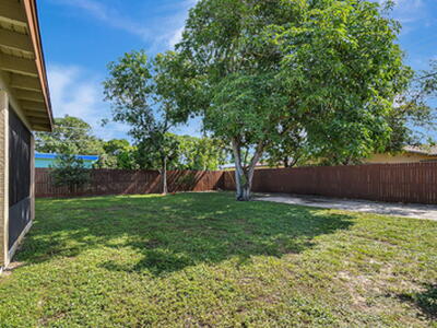 628 SW 3rd Avenue, Boynton Beach, FL 33426