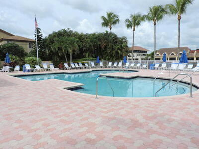 6563 Via Regina, Boca Raton, FL 33433