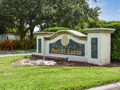 2413 SE Wishbone Road, Port Saint Lucie, FL 34953