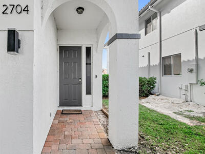 2704 NE Treasure Cove Circle, Fort Lauderdale, FL 33312