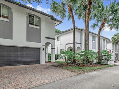 2704 NE Treasure Cove Circle, Fort Lauderdale, FL 33312