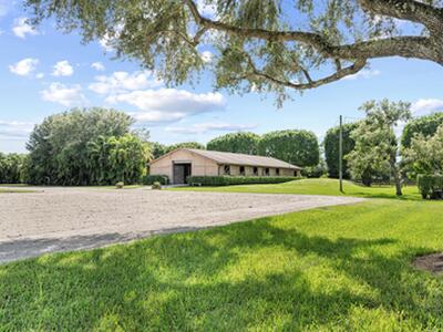 2700 Skipiks Way, Wellington, FL 33470