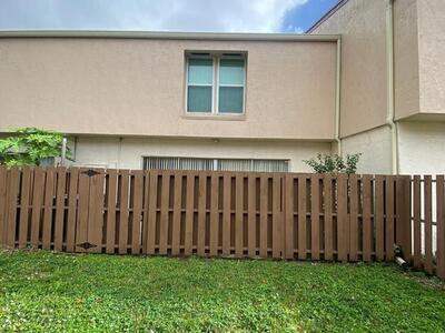 8239 NW 8th Court, Plantation, FL 33324