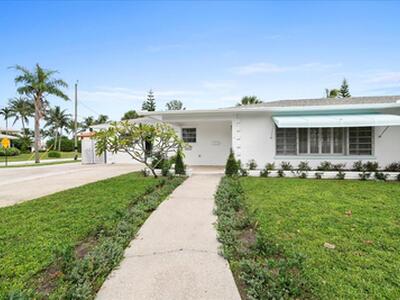 2412 N Lakeside Drive, Lake Worth Beach, FL 33460