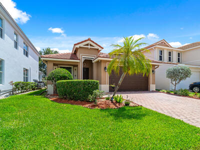 132 Belle Grove Lane, Royal Palm Beach, FL 33411